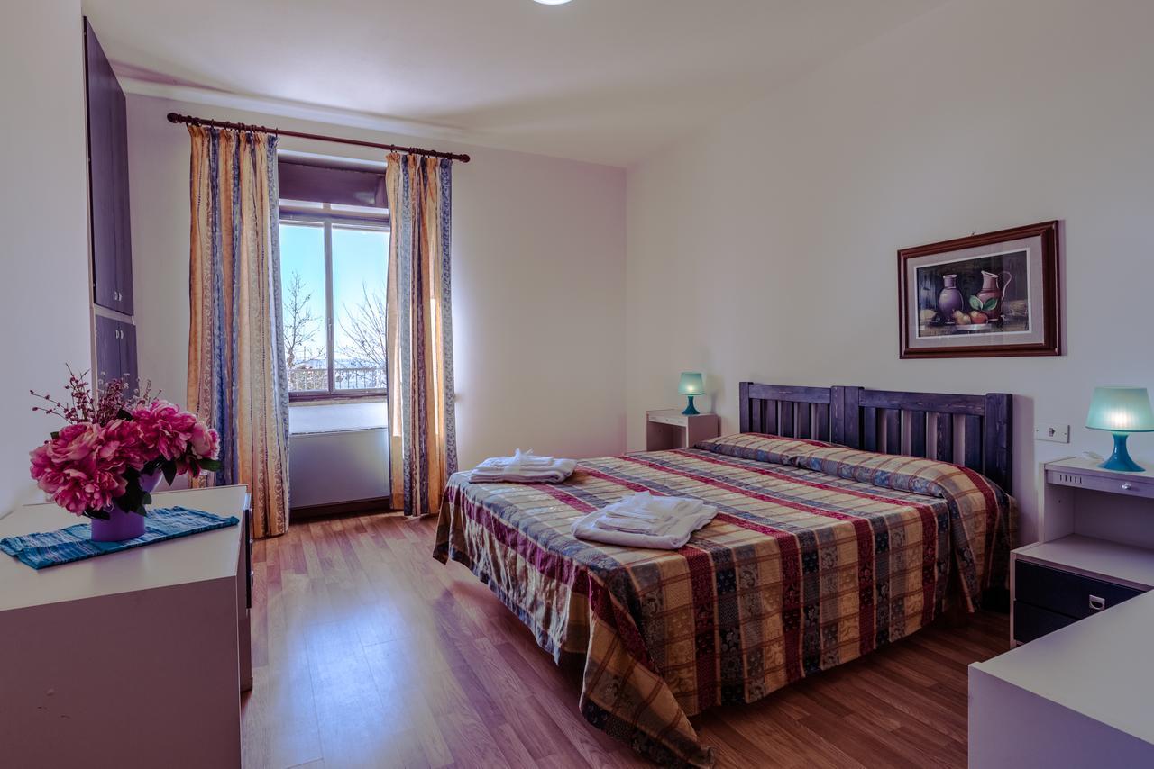 Le Terrazze Villa Фолоника Екстериор снимка