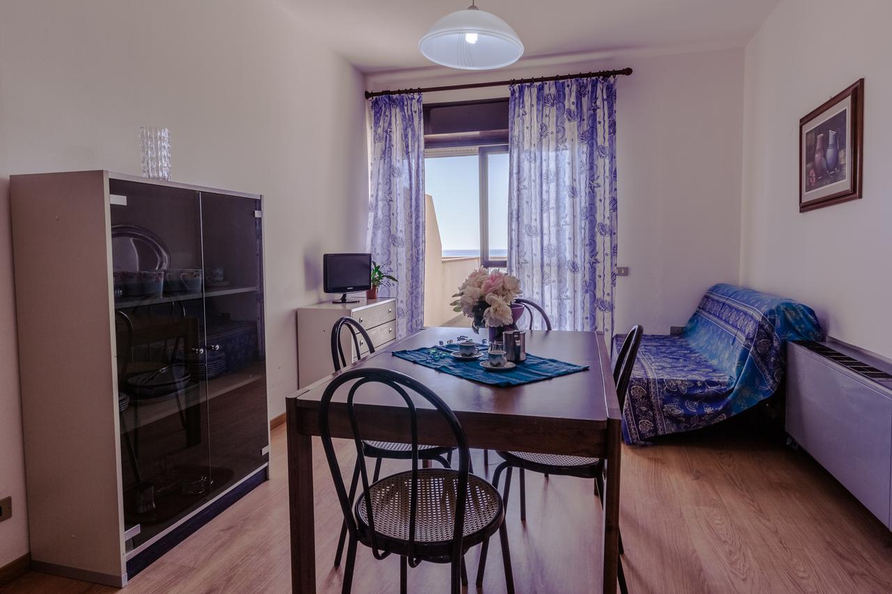 Le Terrazze Villa Фолоника Екстериор снимка