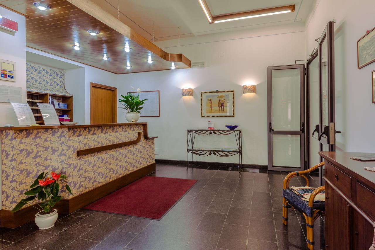 Le Terrazze Villa Фолоника Екстериор снимка