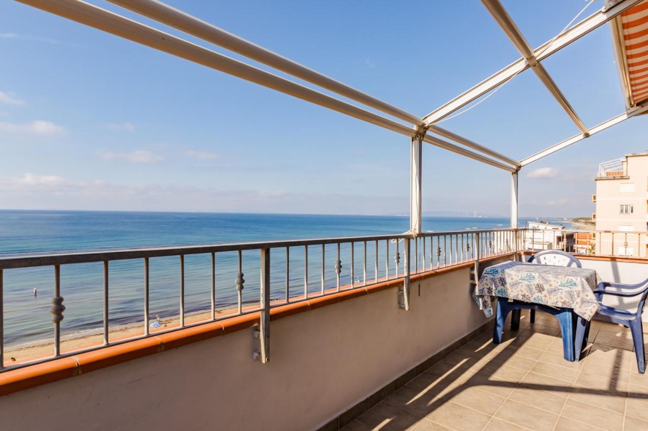 Le Terrazze Villa Фолоника Екстериор снимка